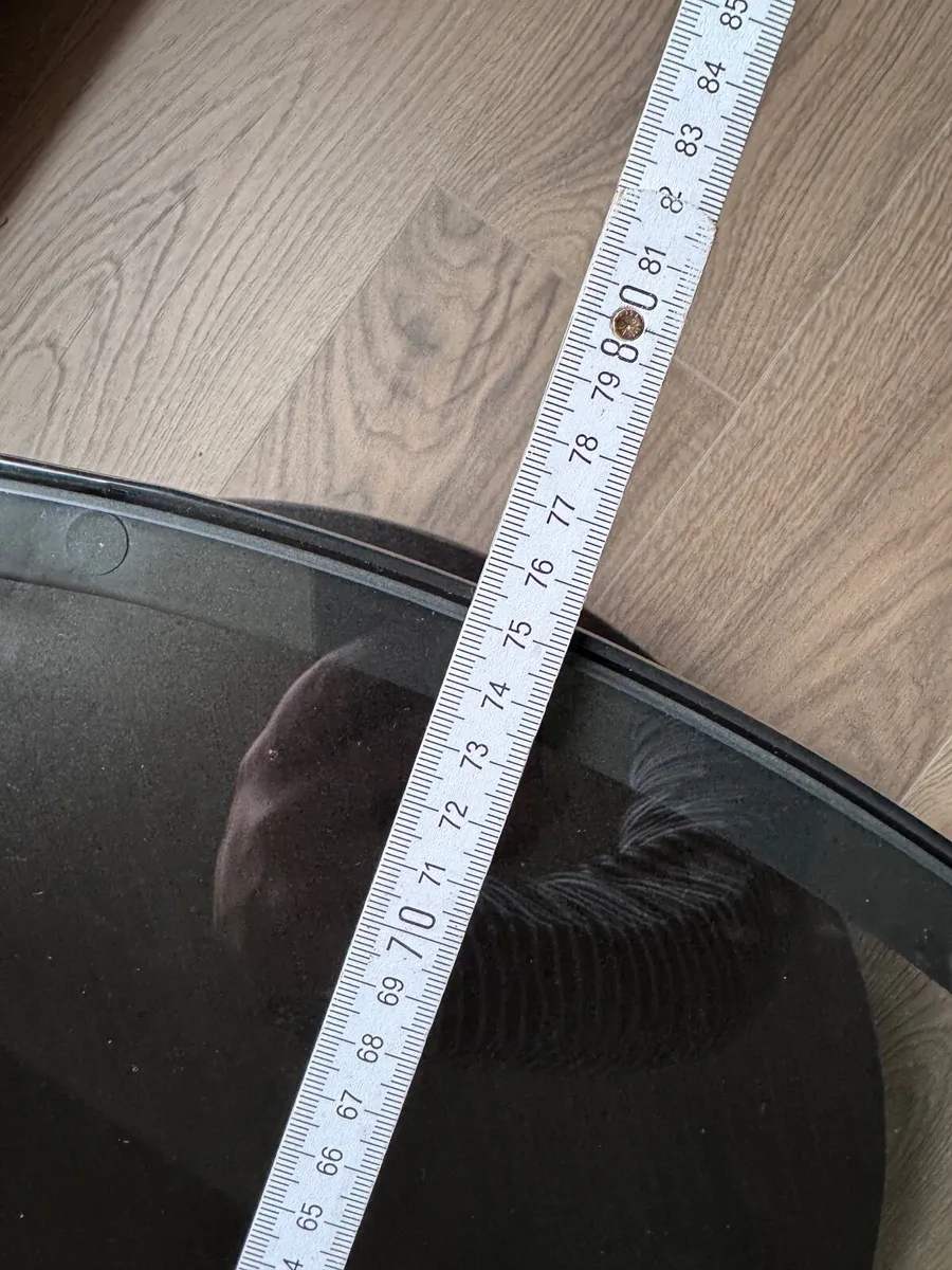 IKEA Vittsjö Round Coffee Table – 75 cm - Image 4