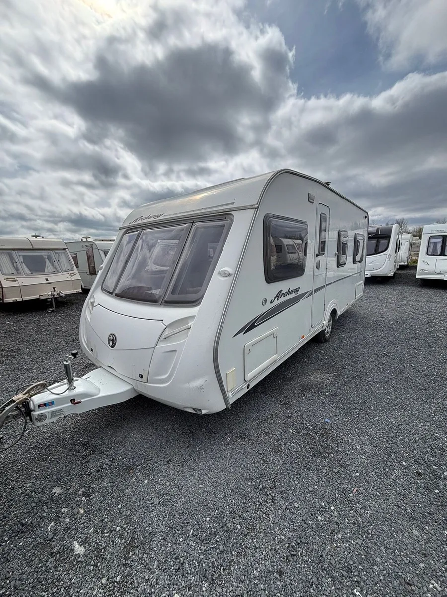 Swift Archway 4 Berth Fixed Bed Caravan - Image 1
