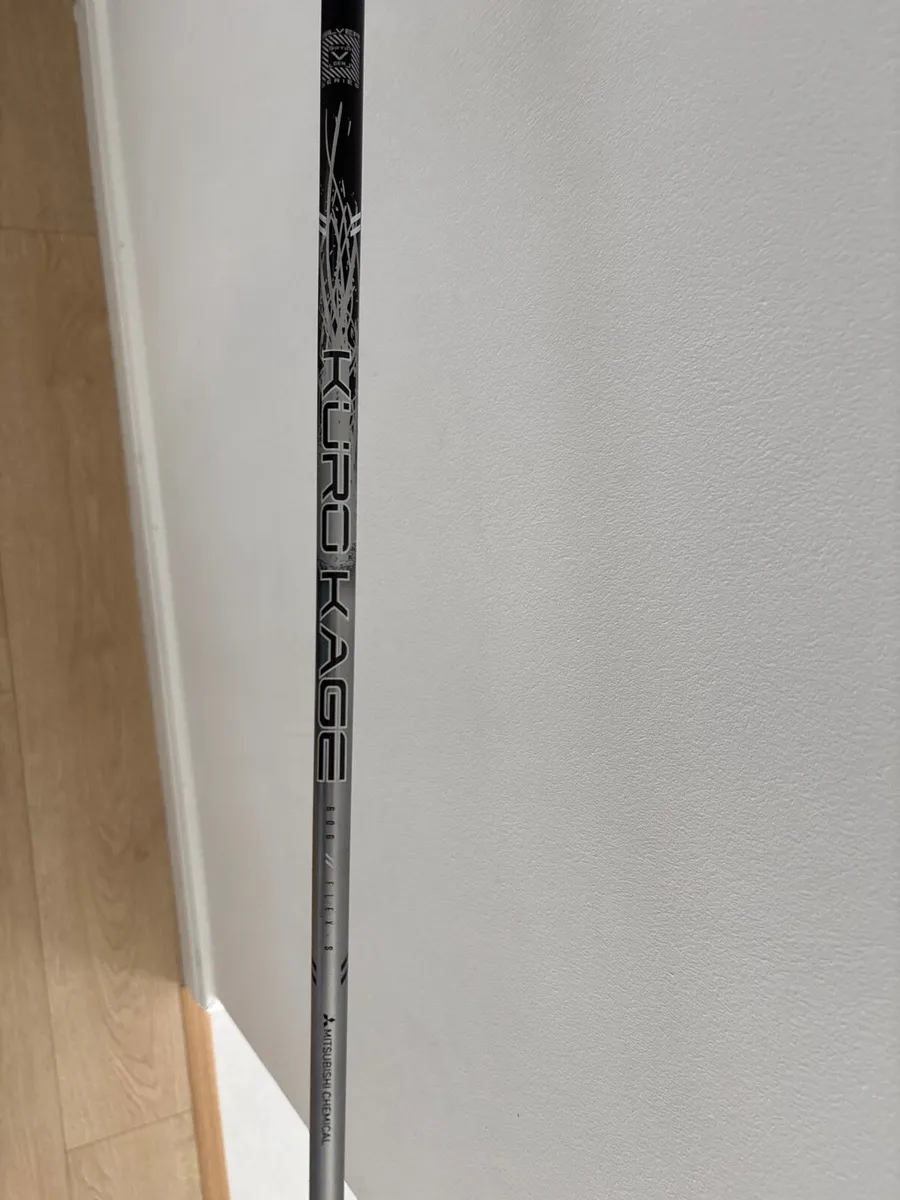 Taylormade driver stiff shaft - Image 4