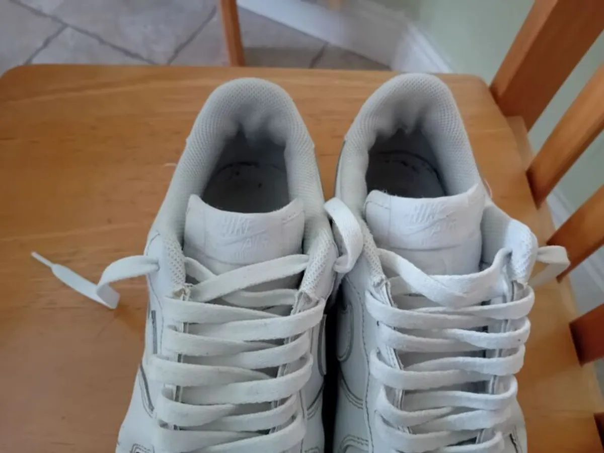 Nike Air Force - Image 3