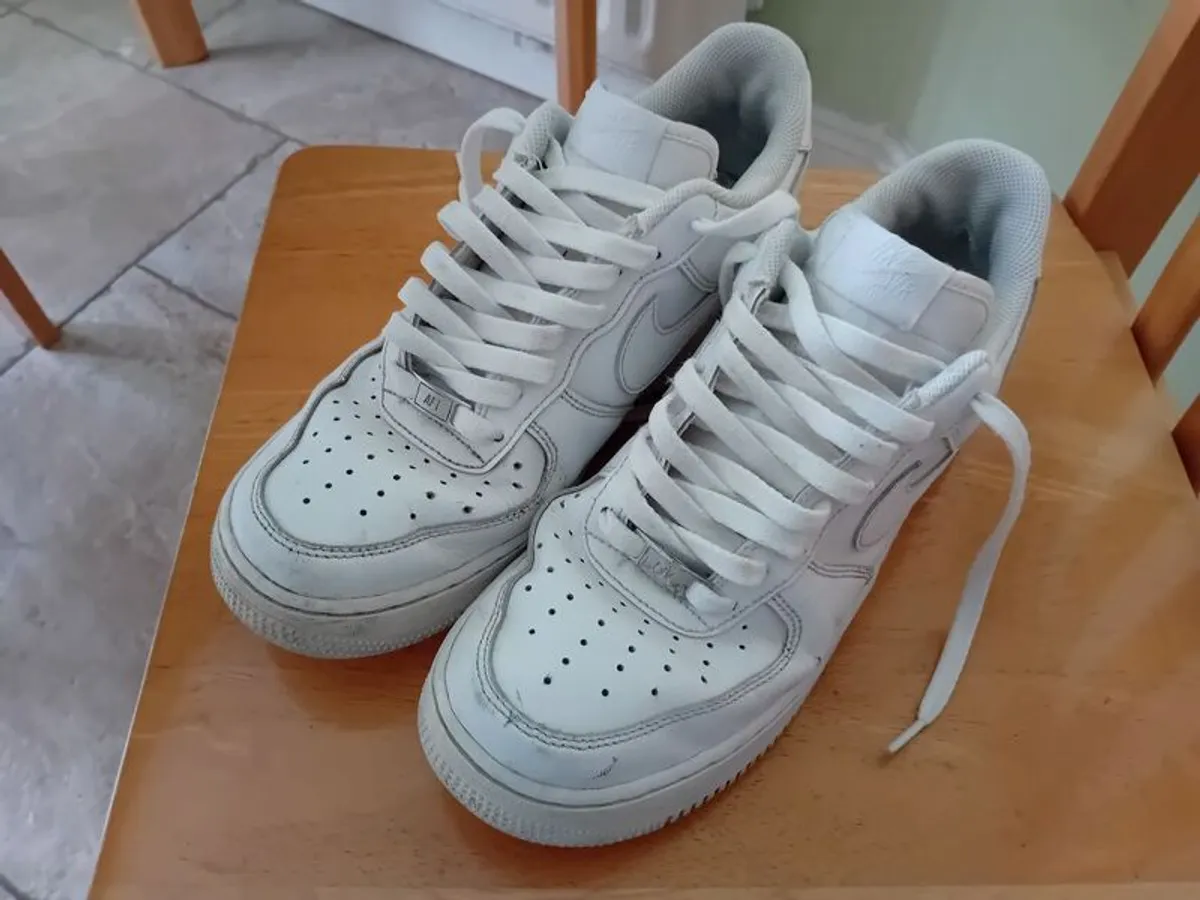 Nike Air Force - Image 1