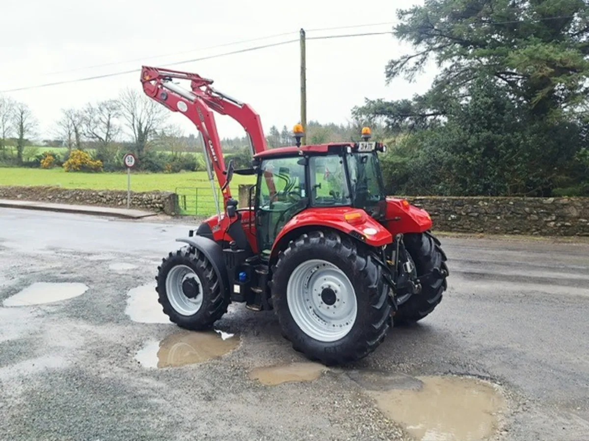 211 Case IH Luxxum 120 - LRZ100 P/L - 2990 Hrs - Image 3