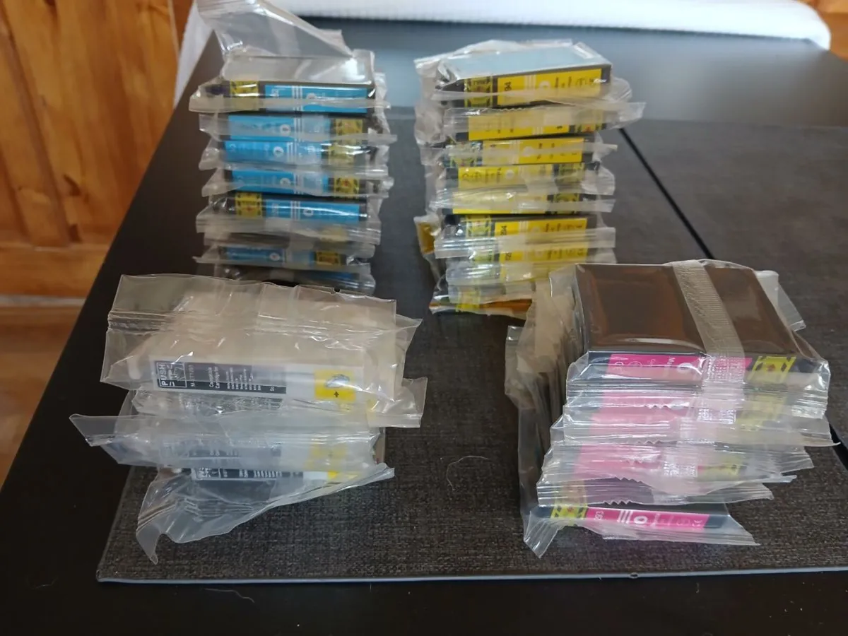 28 Epson printer compatible cartridges - NEW - Image 1