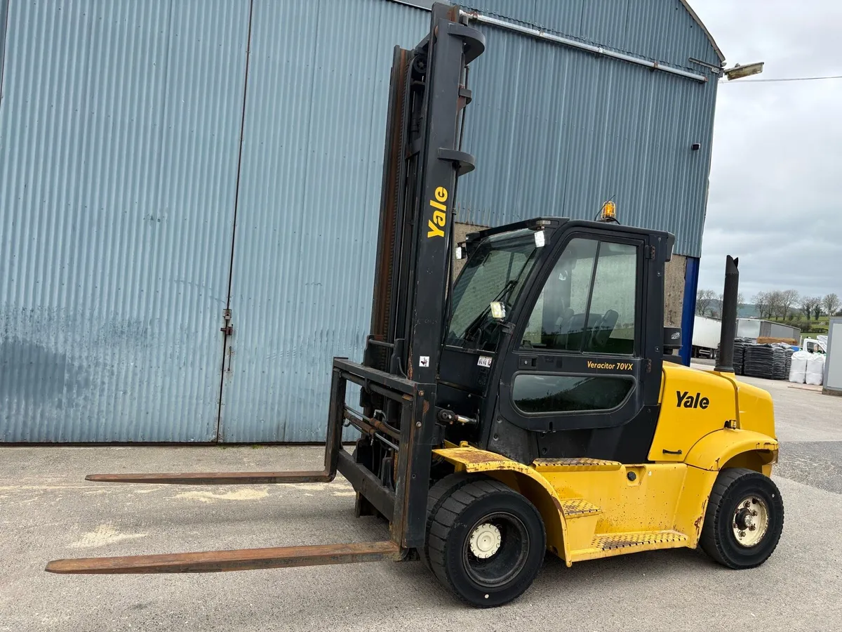 2012 Yale 7 Tonne Diesel Forklift - Image 1