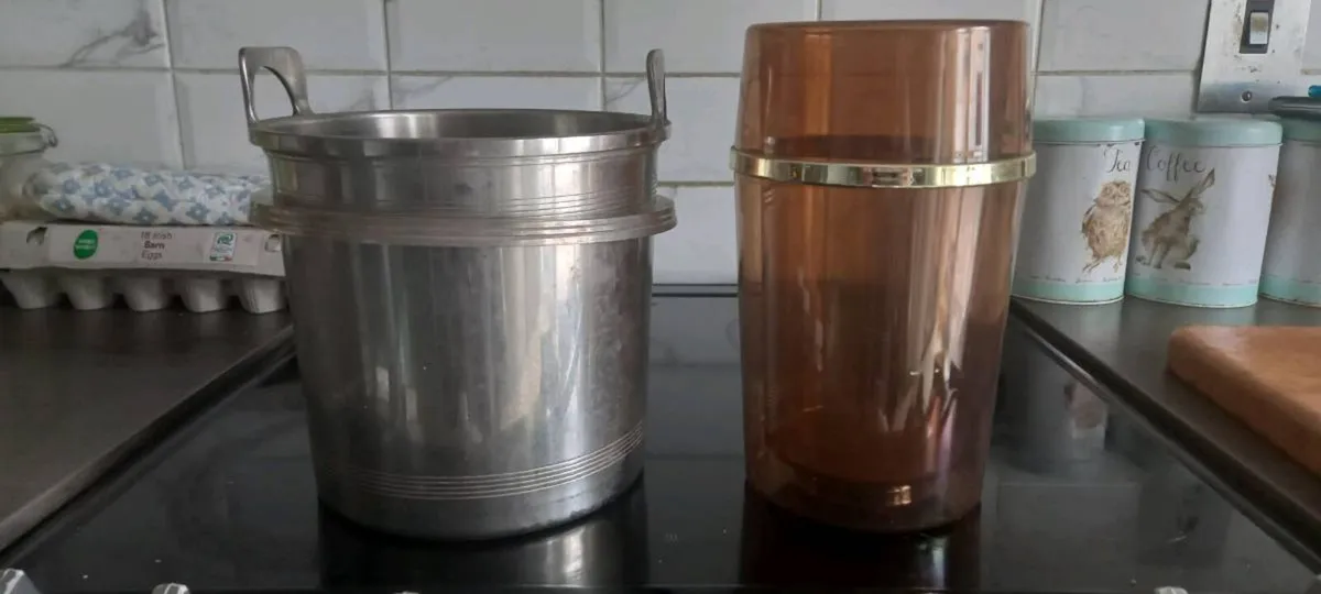 Vintage Champagne/Wine Cooler - Image 2