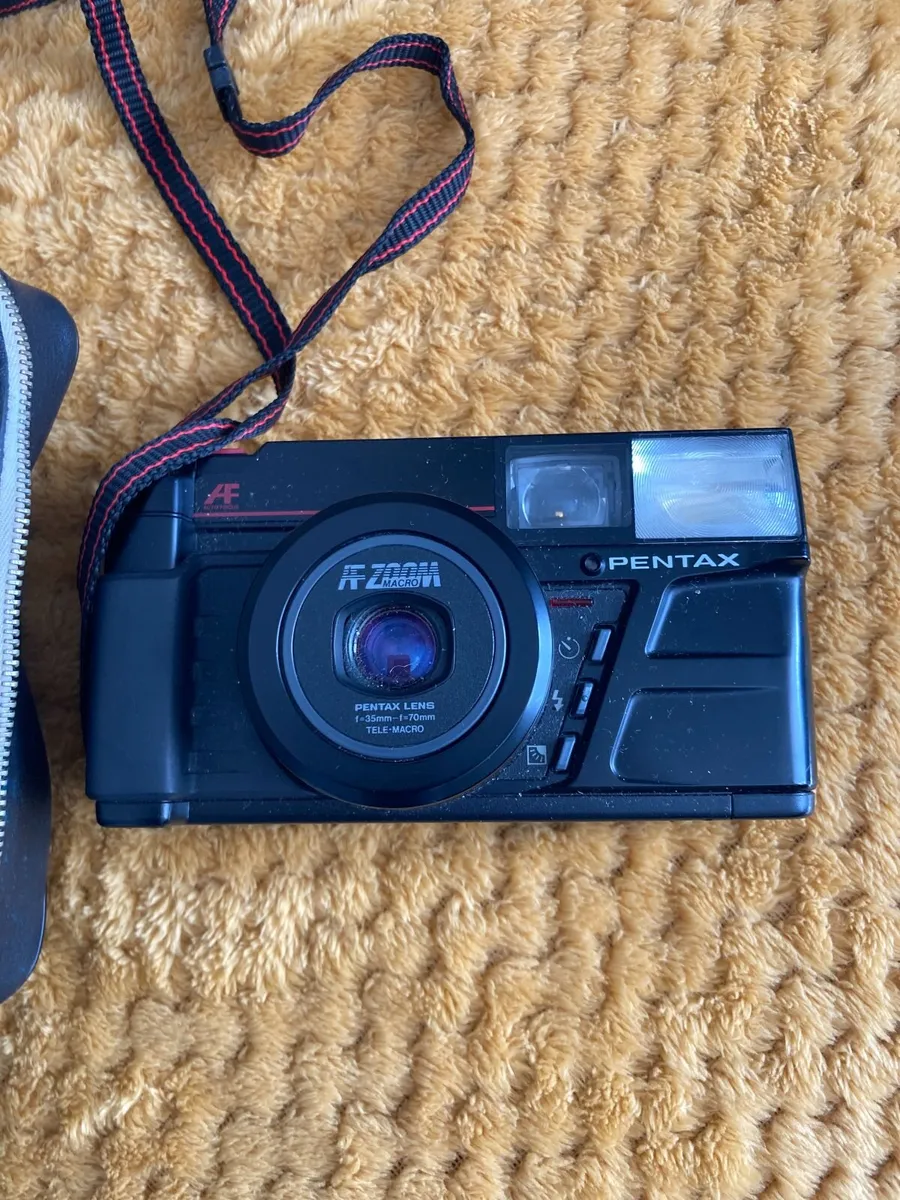 Camera - Vintage x 2 -Pentax & Samsung - Image 3