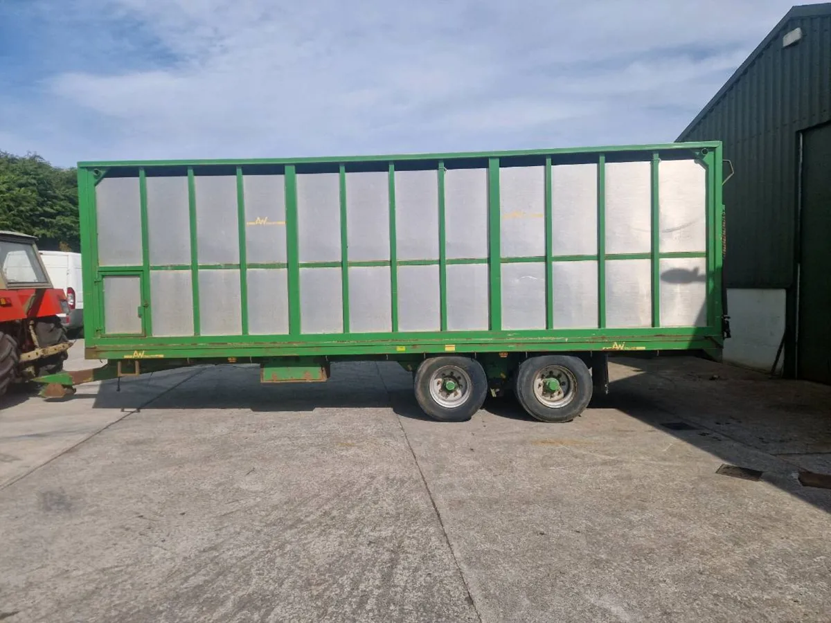 24 Foot AW Cattle Trailer - Image 2
