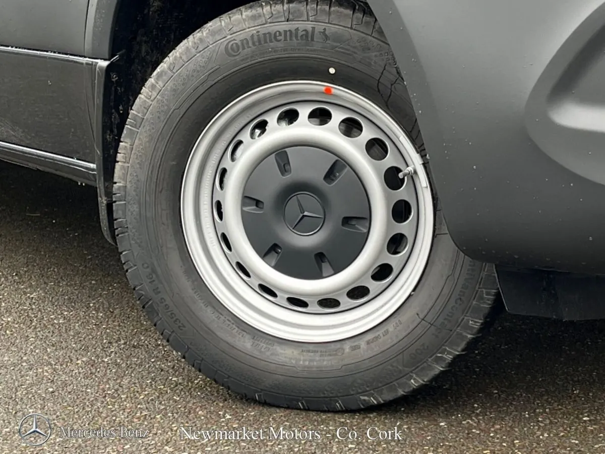 Mercedes-Benz Sprinter 190BHP 2.0CDI 6 SPEED 319/3 - Image 2