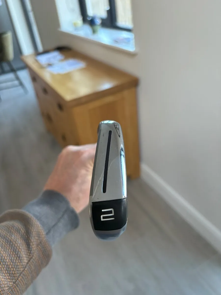 Taylormade SIM UDI 2 driving iron - Image 2