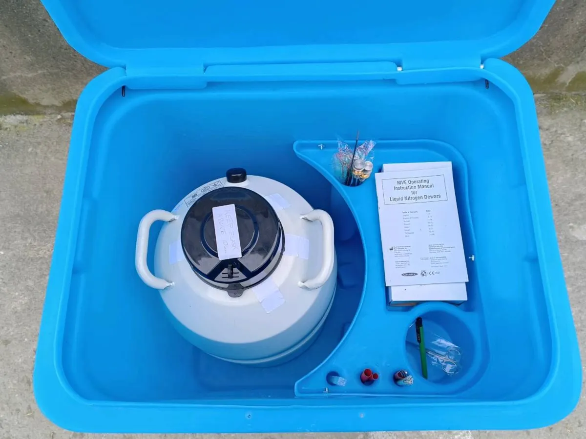 Liquid Nitrogen Storage Container - Image 2