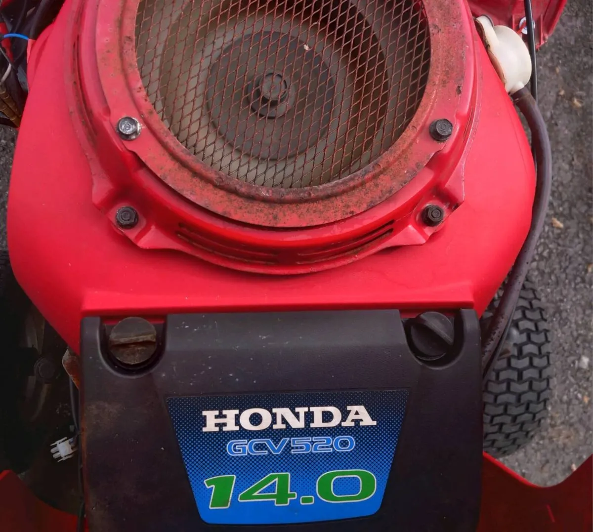 Ride on lawnmower - Image 4