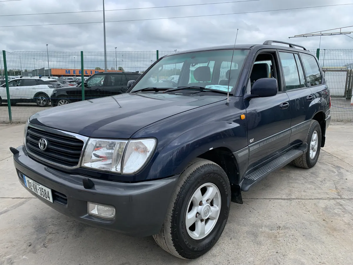 UNRESERVED 2002 TOYOTA LANDCRUISER 3.2L FOR AUCT - Image 1