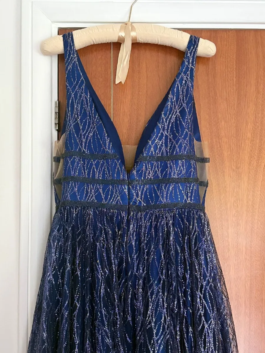 Debs dress - Image 3