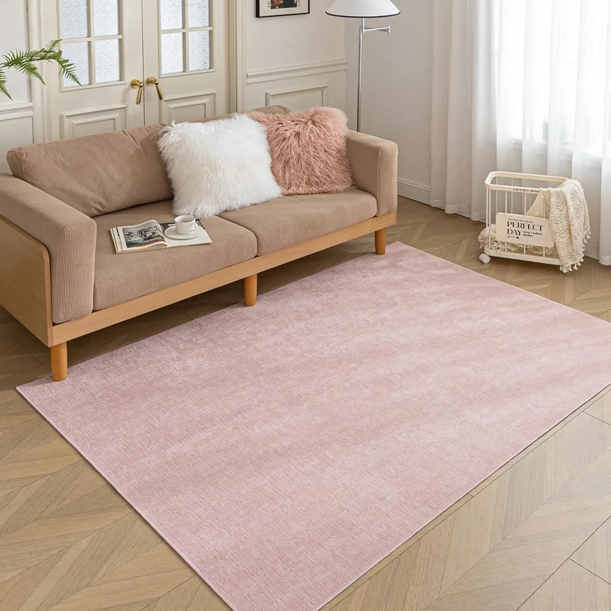 Short Pile Rugs for Bedroom-140x200cm Large - Image 1
