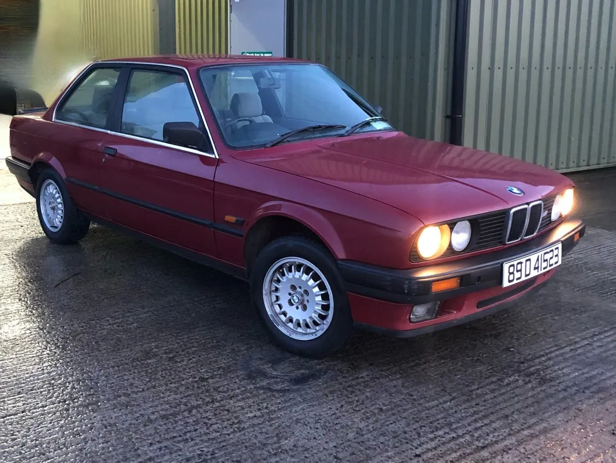 BMW E30 2 Door Coupe 318i - Image 4