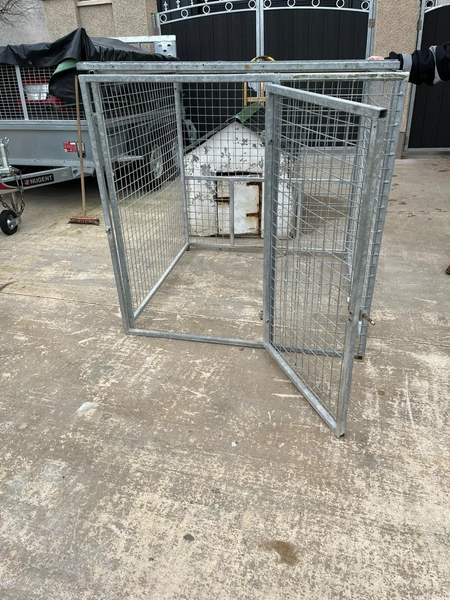 4x4 dog pen - Image 3
