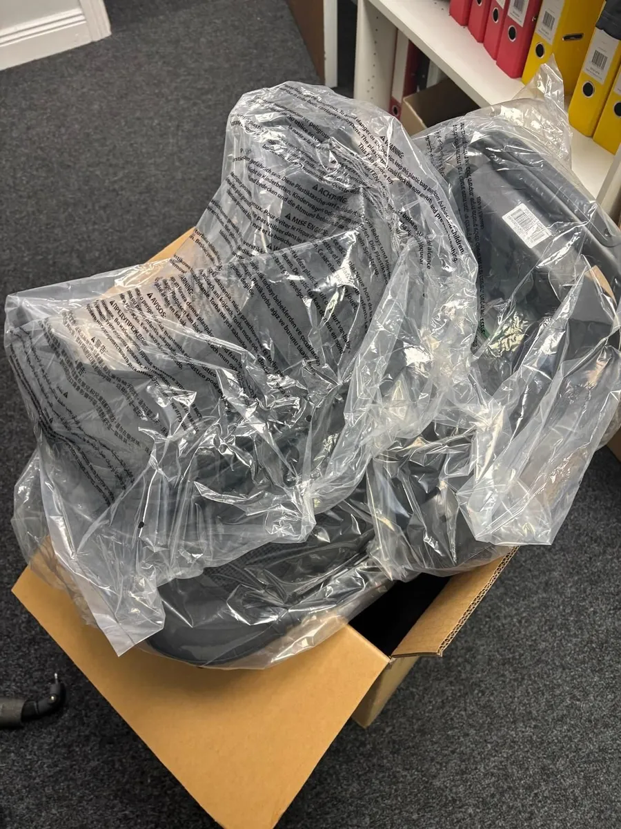 BUGGY - RUMBLE SEAT - Image 1