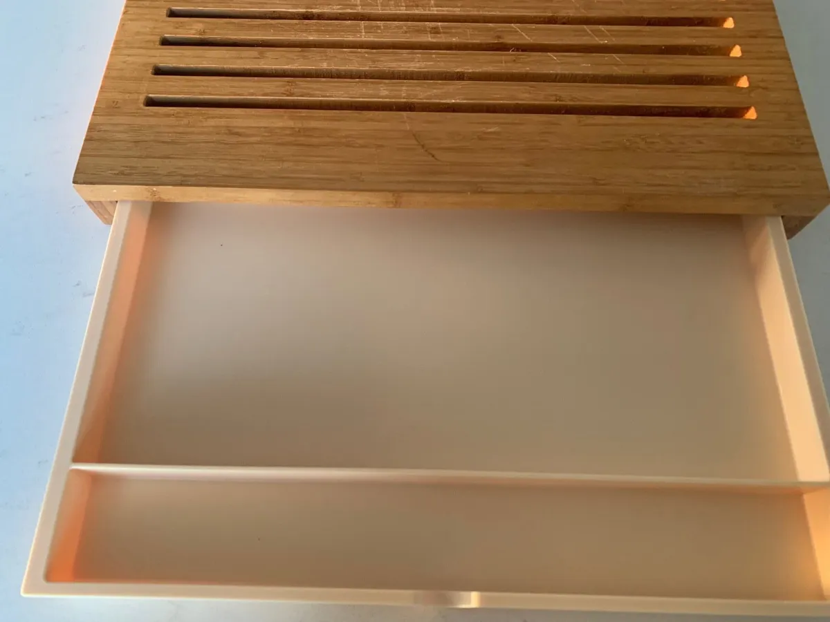 Alessi Bread Board - Image 4