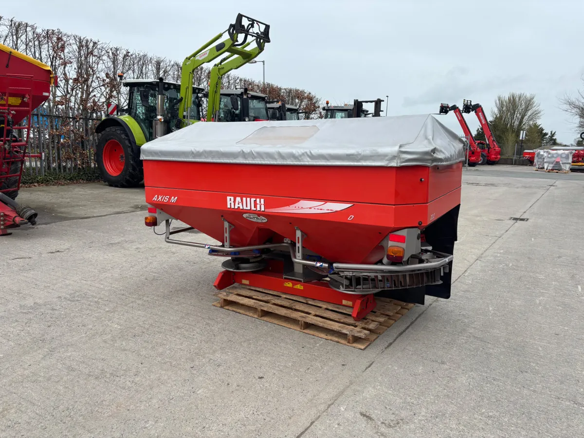 Rauch Axis M 20.2 Fertilizer Spreader - Image 1