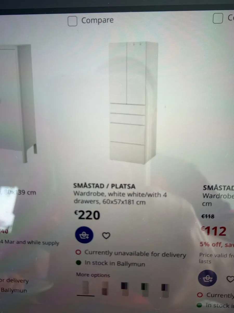 Child’s wardrobe - Image 1