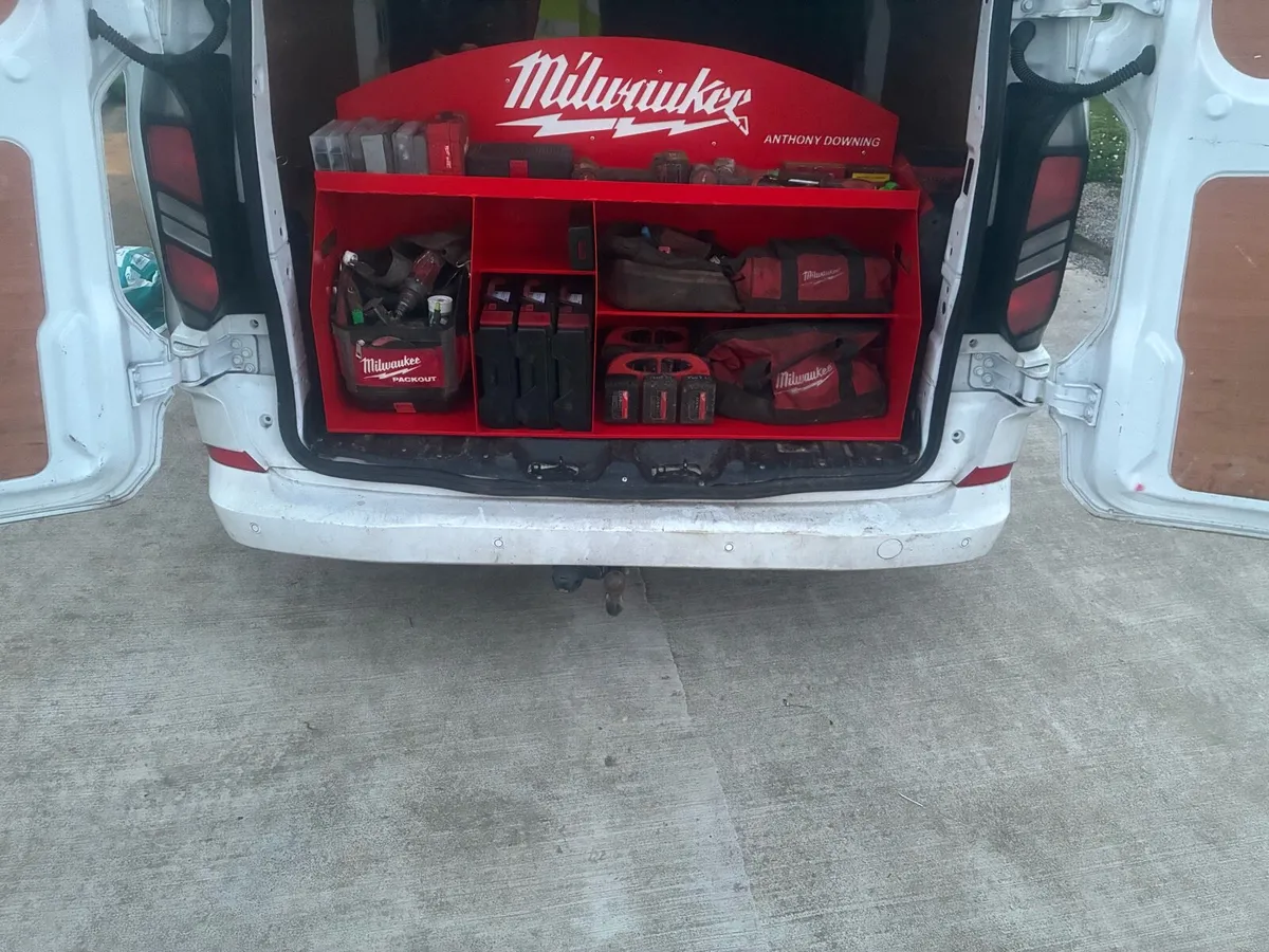 Milwaukee work bench - Image 2