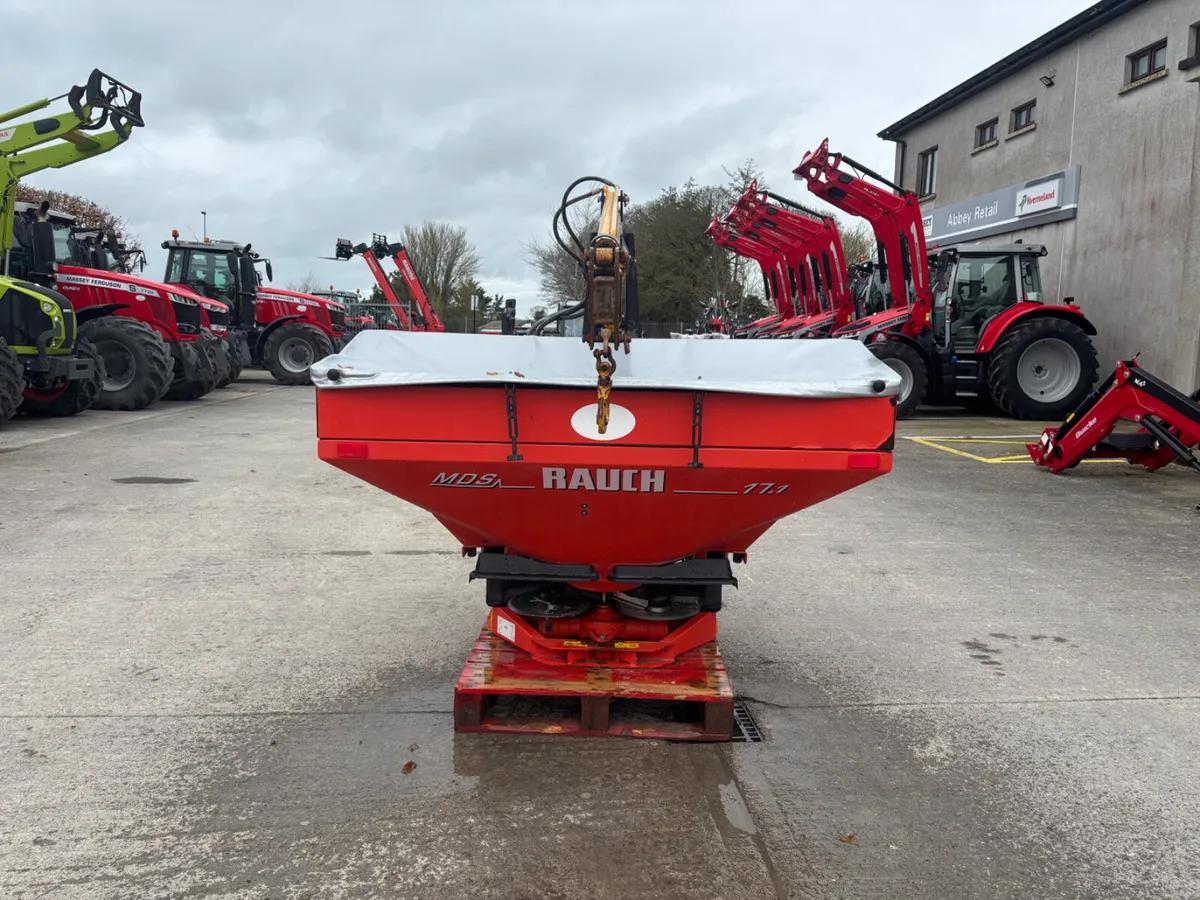 Rauch MDS 17.1 Fertilizer Spreader - Image 3