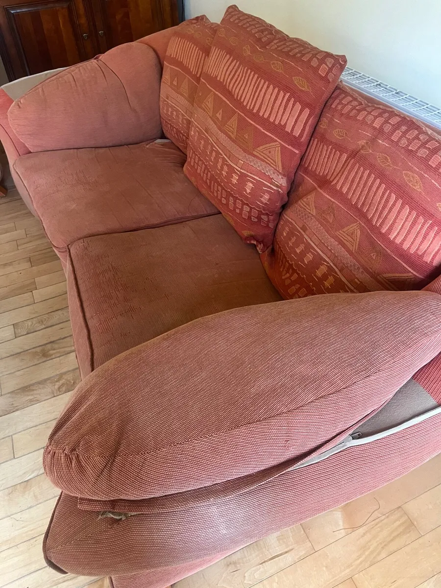 2  Couches - Image 3