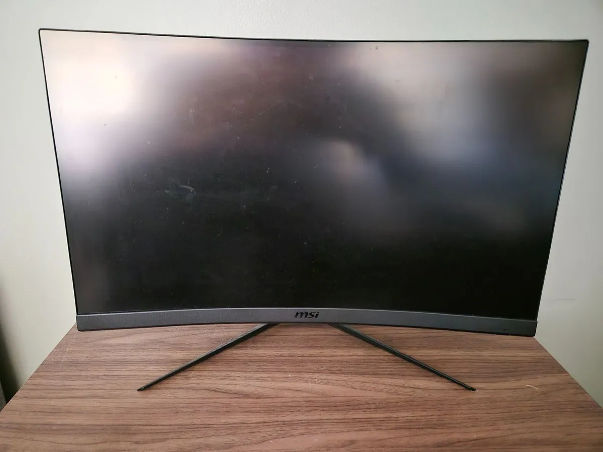 Gaming Monitor / MSI G27CQ5 /165Hz 1440p / - Image 1