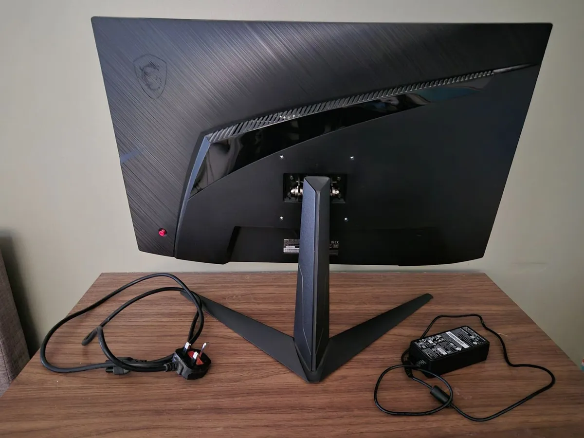Gaming Monitor / MSI G27CQ5 /165Hz 1440p / - Image 4