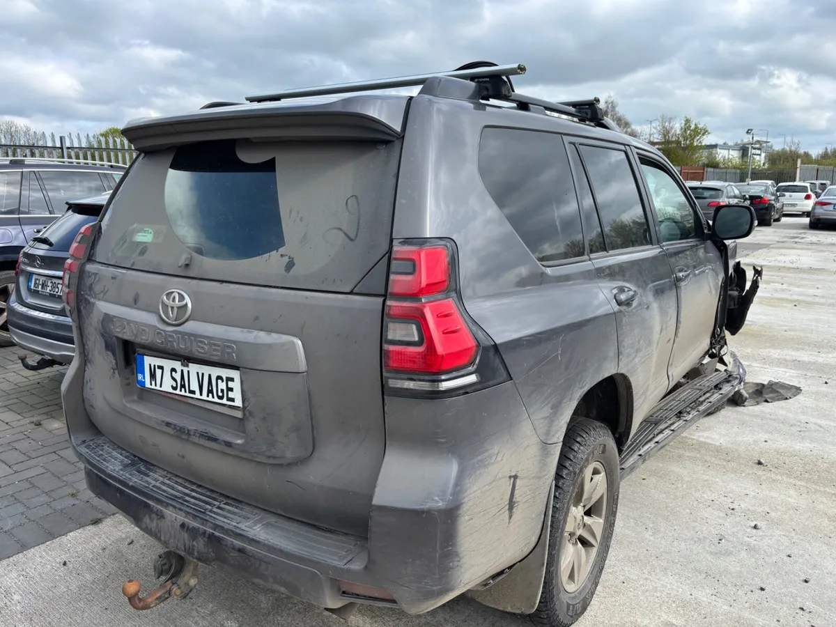 23 Landcruiser  Auto 130km Starts Chassis SAFE - Image 3