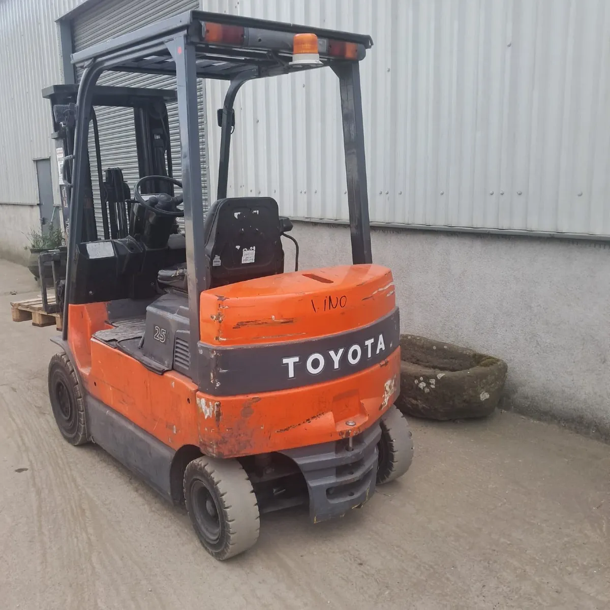 forklift TOYOTA AMLAC - Image 2