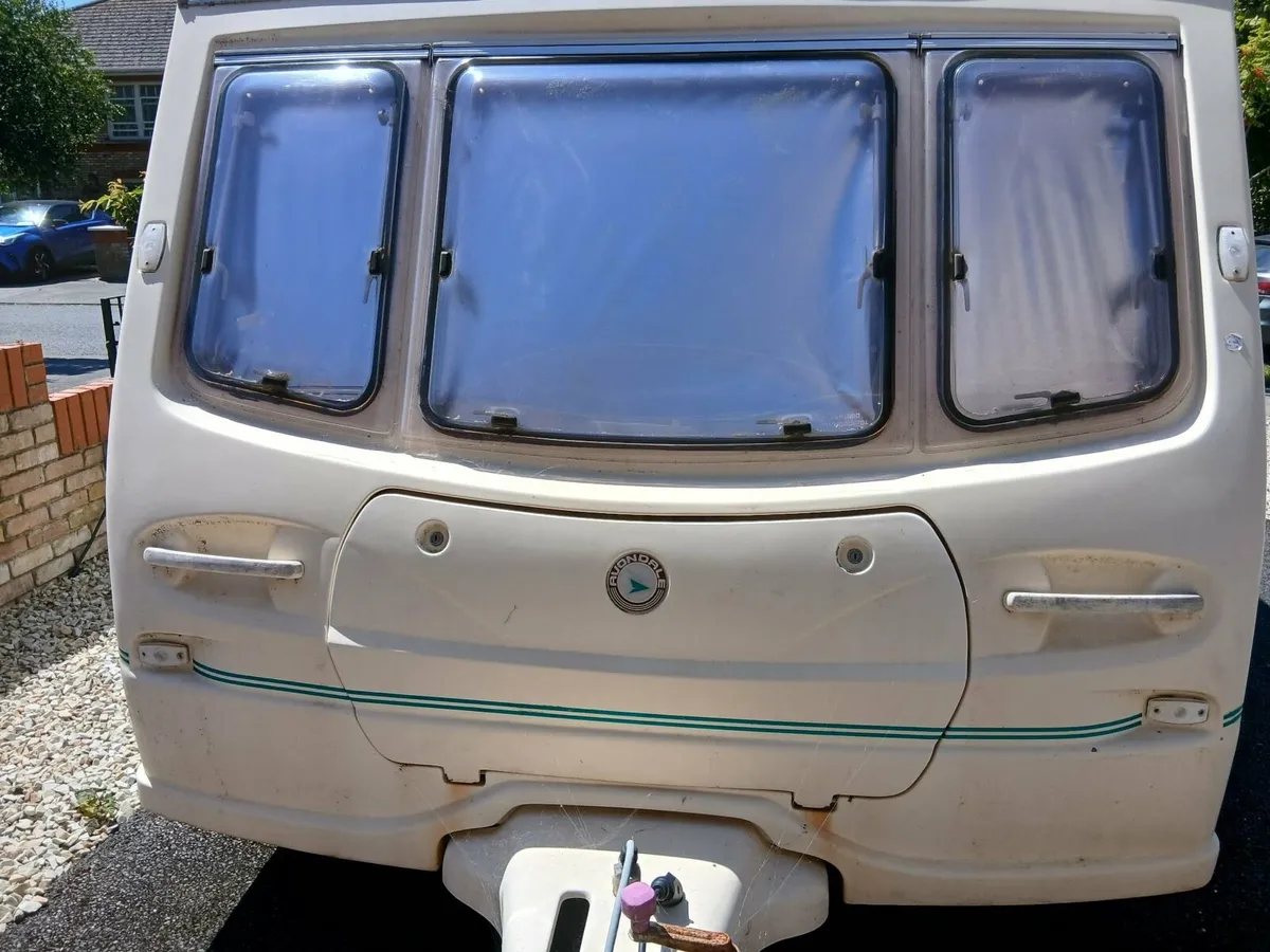 Caravan 4 berth - Image 2