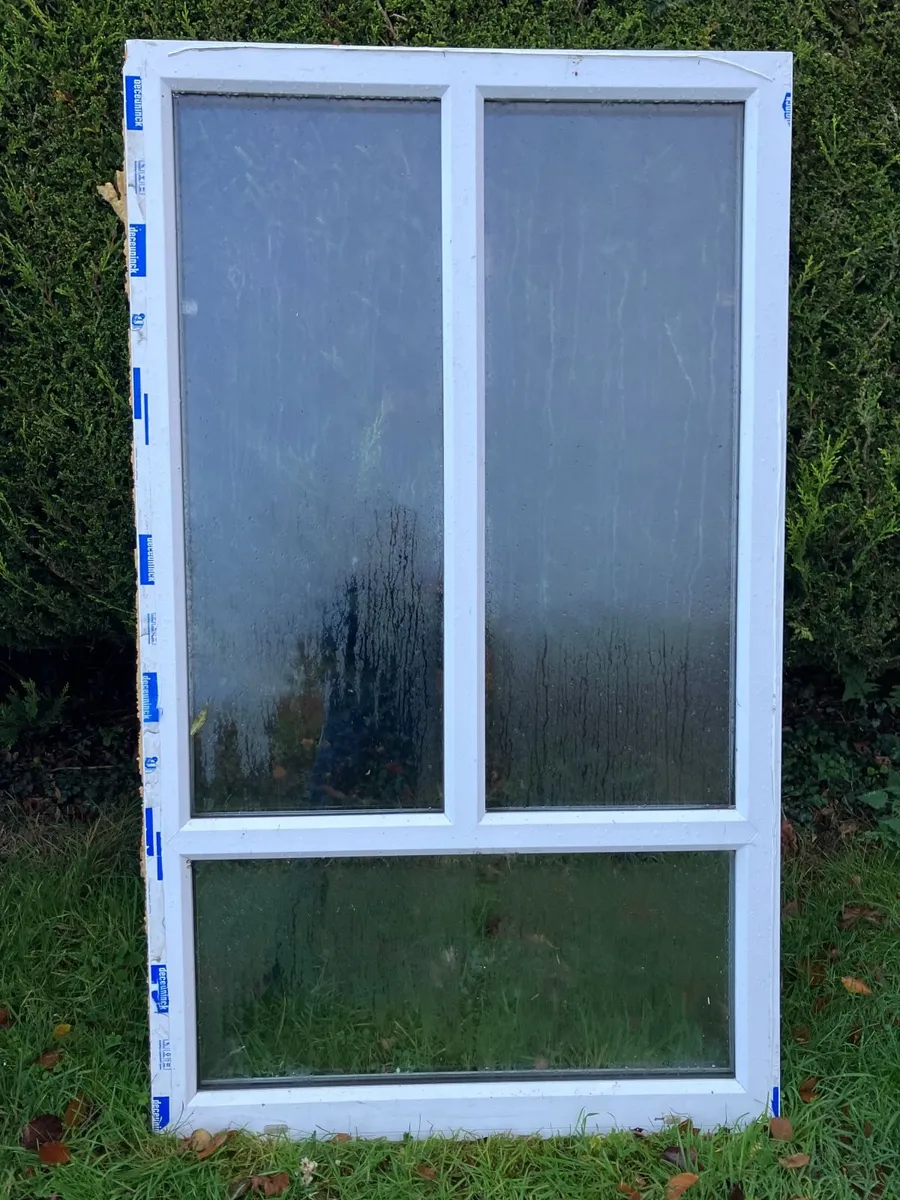 House front door and windows - Image 3