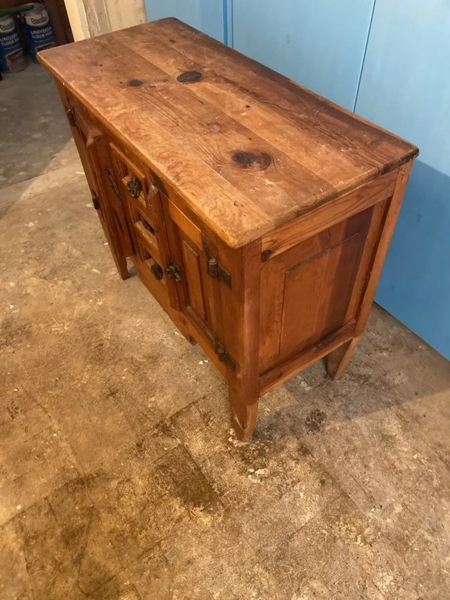 small cabinet - Image 2