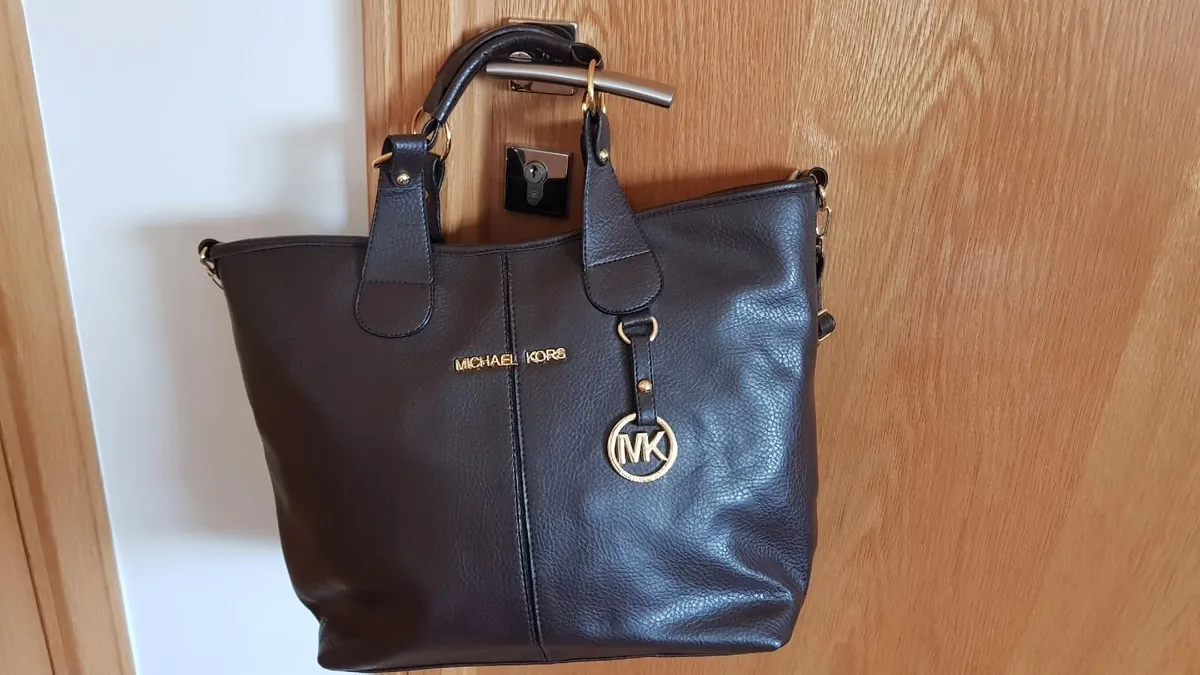 handbag- MK-leather  BRAND NEW - Image 2