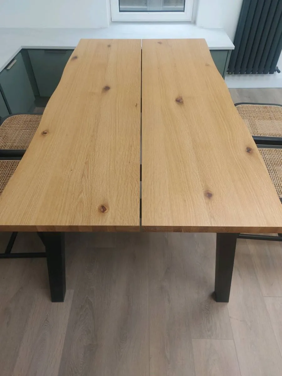 * NEW * Kitchen table - Image 3