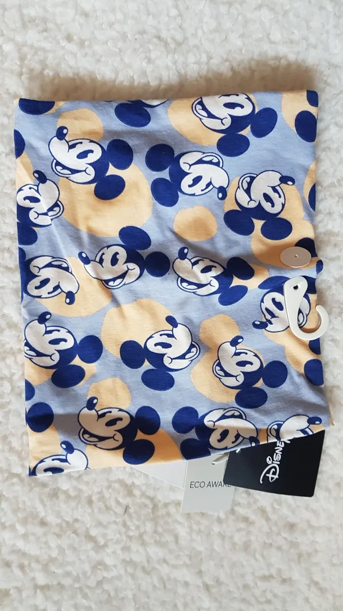 Beanie and tube scarf set - Image 4