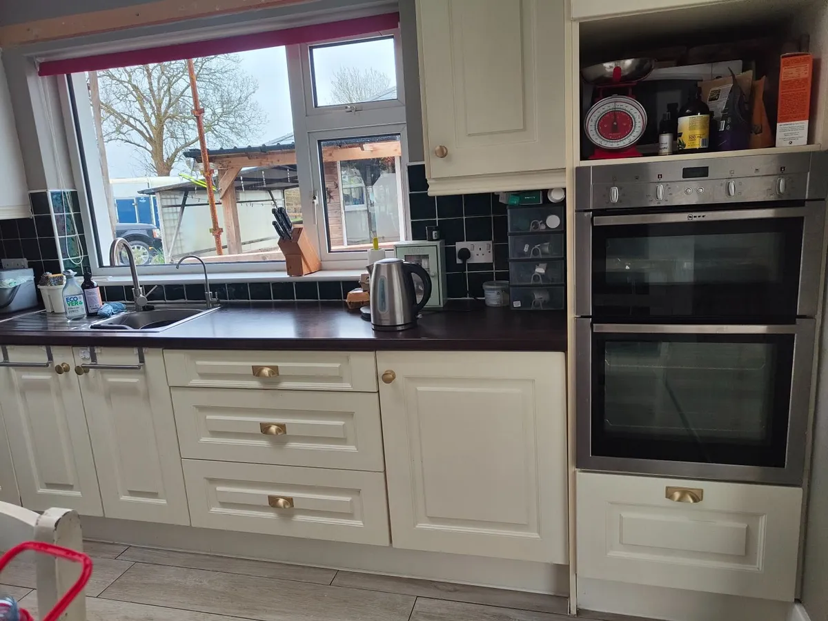 Kitchen cabinets - Image 3