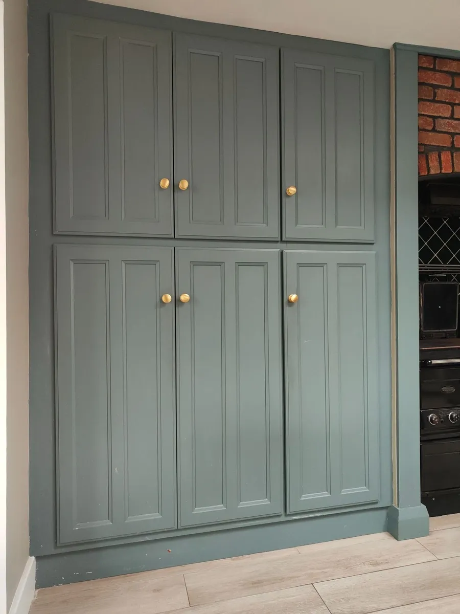 Kitchen cabinets - Image 4