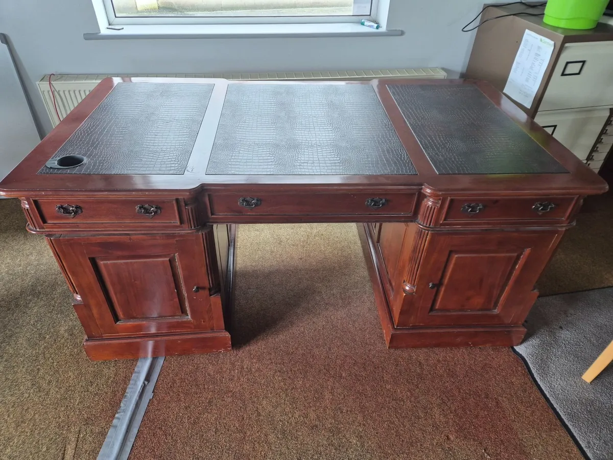 Writing/Office Desk - Image 1