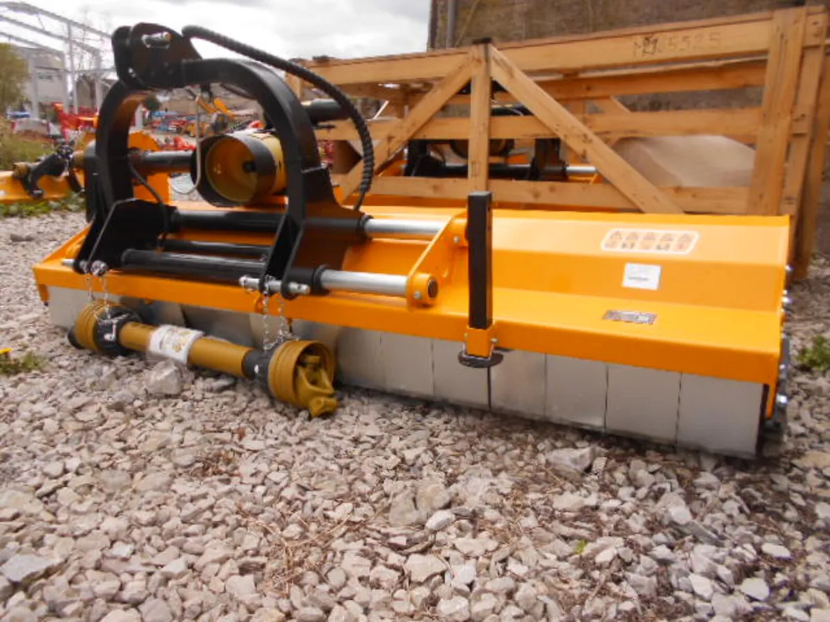 MCCONNEL MAGNUM ELITE 225 FLAIL MULCHER - Image 3