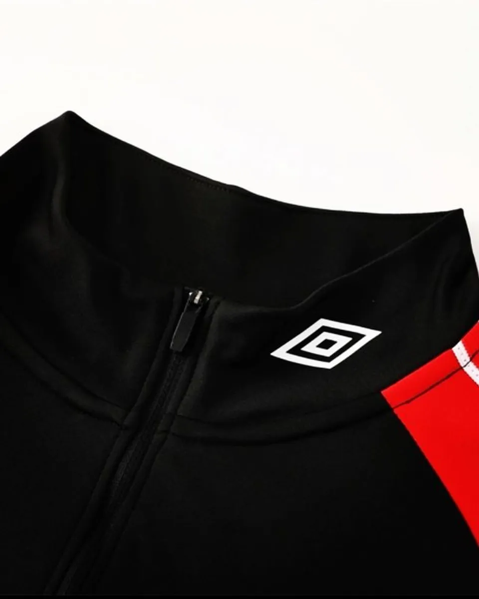 Manchester United 98/99 training top - Image 4