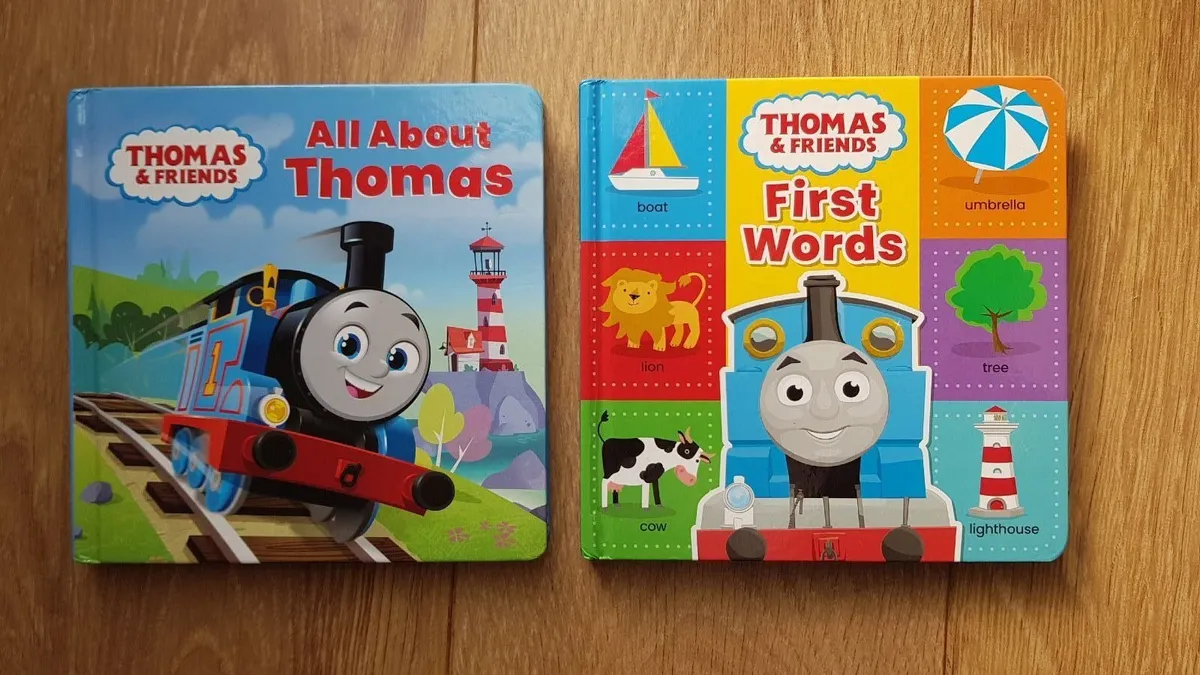 Thomas & friends books + train toy - Image 1