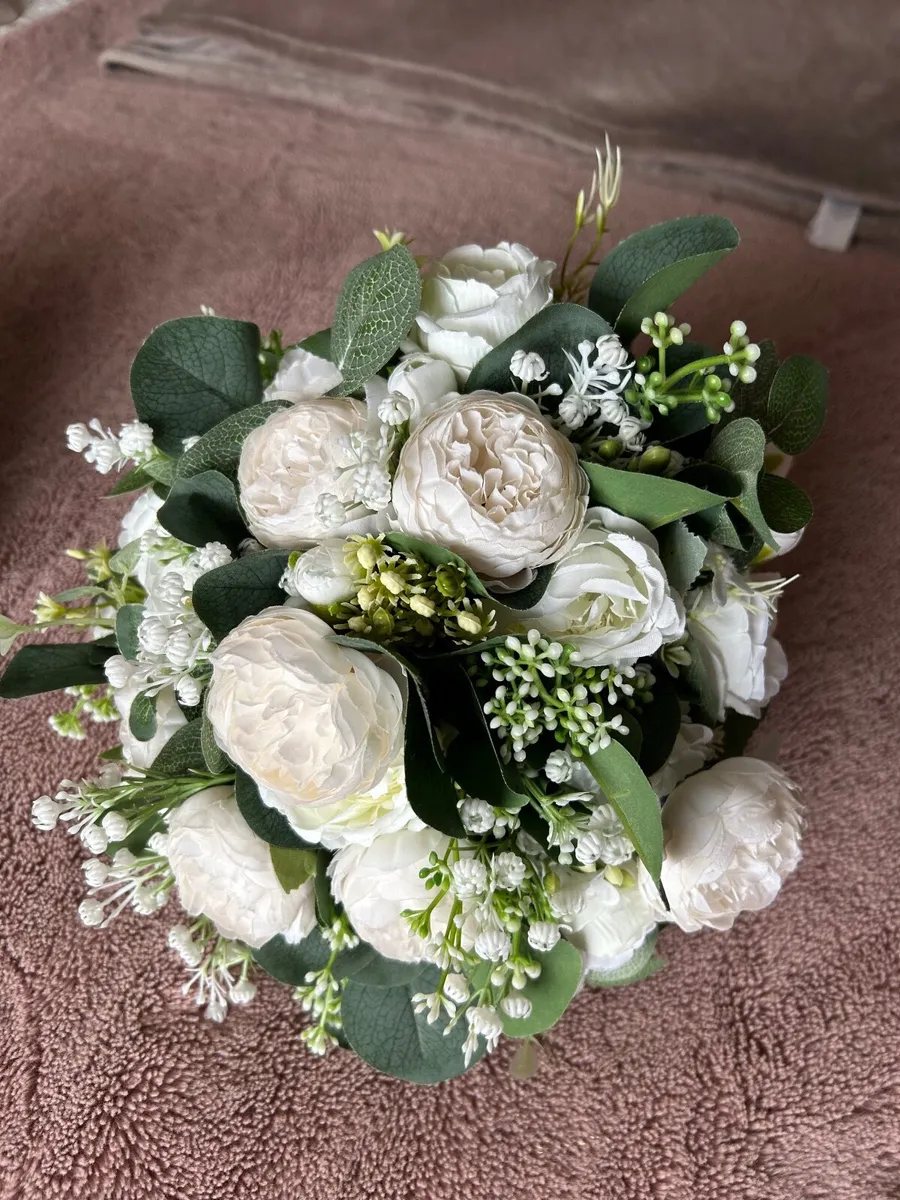 Wedding bouquets - Image 4