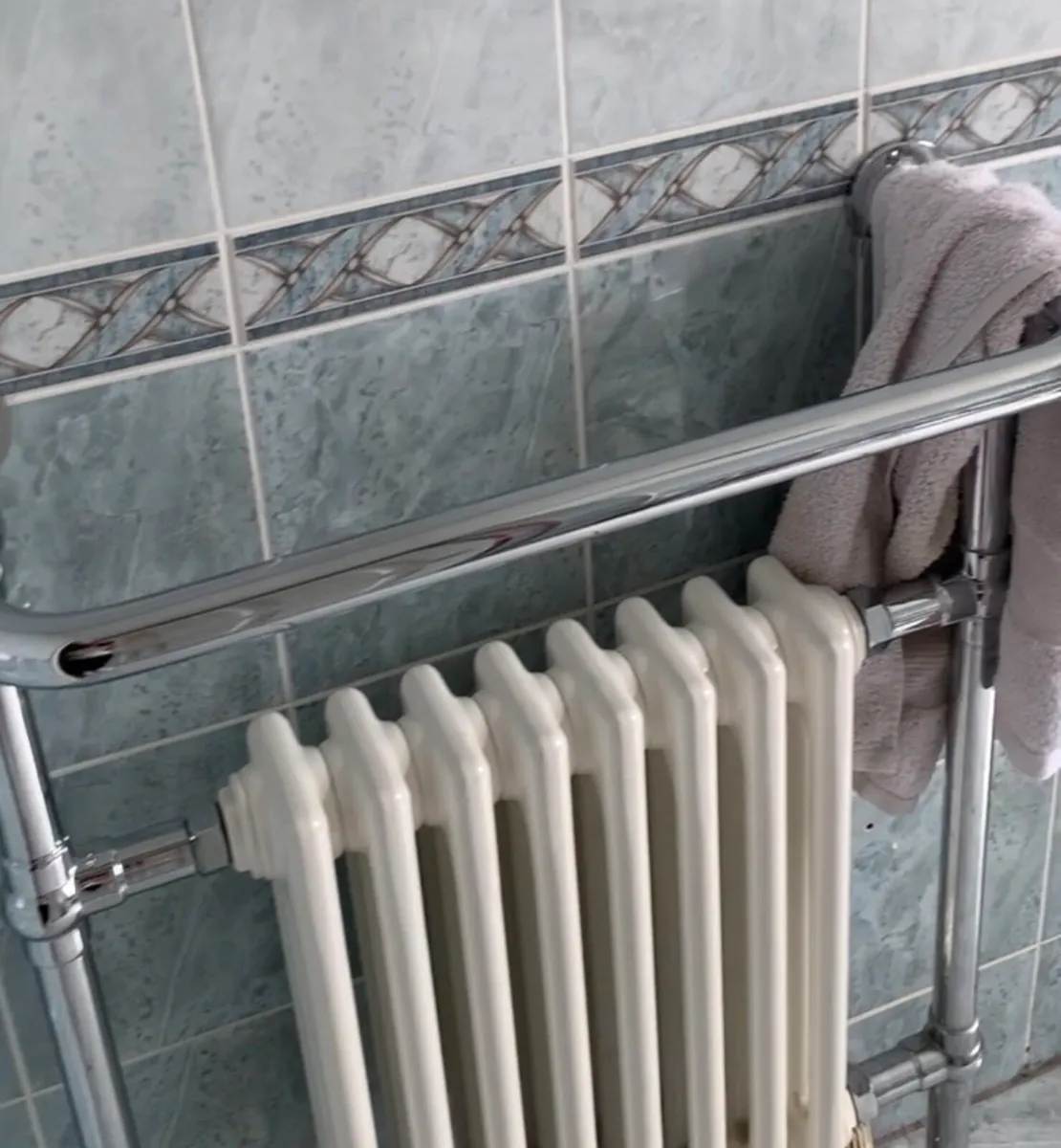 Towel Rail Radiator - Image 2