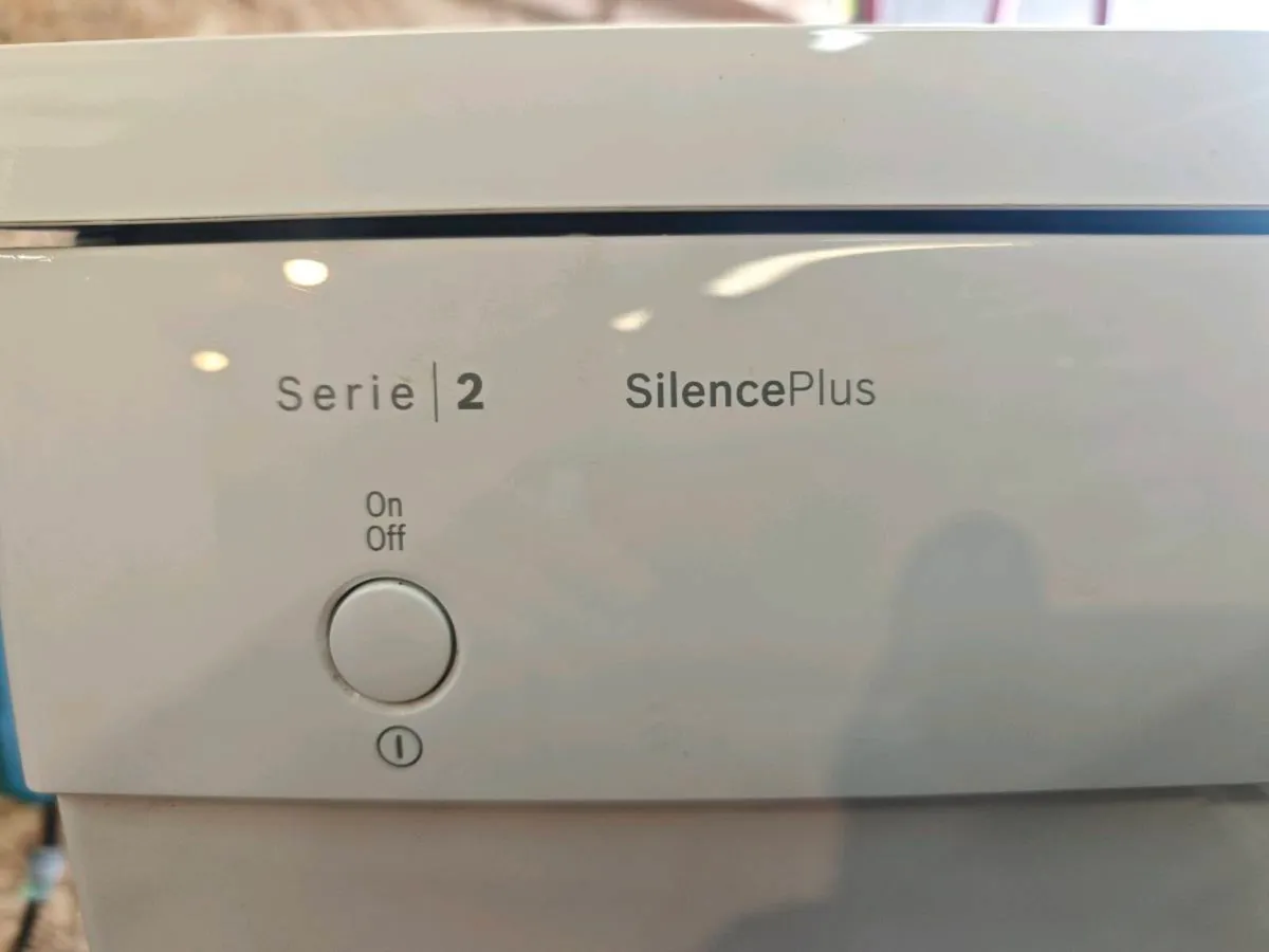 Bosch dishwasher - Image 3