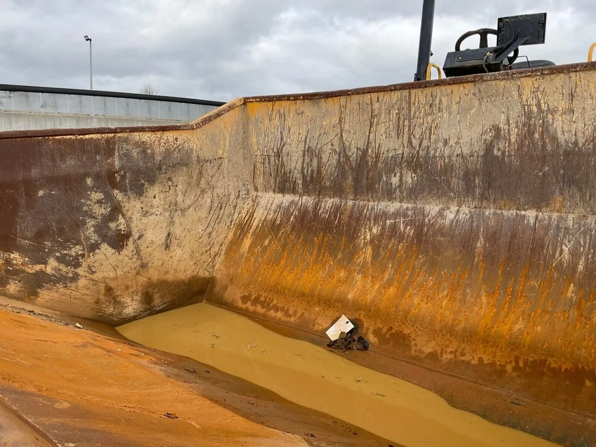 MECALAC TA9 9 TON STRAIGHT SKIP DUMPER - Image 3