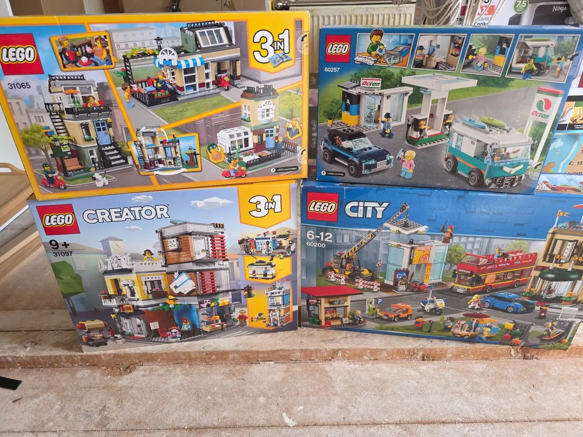 Lego creator city sets - Image 1