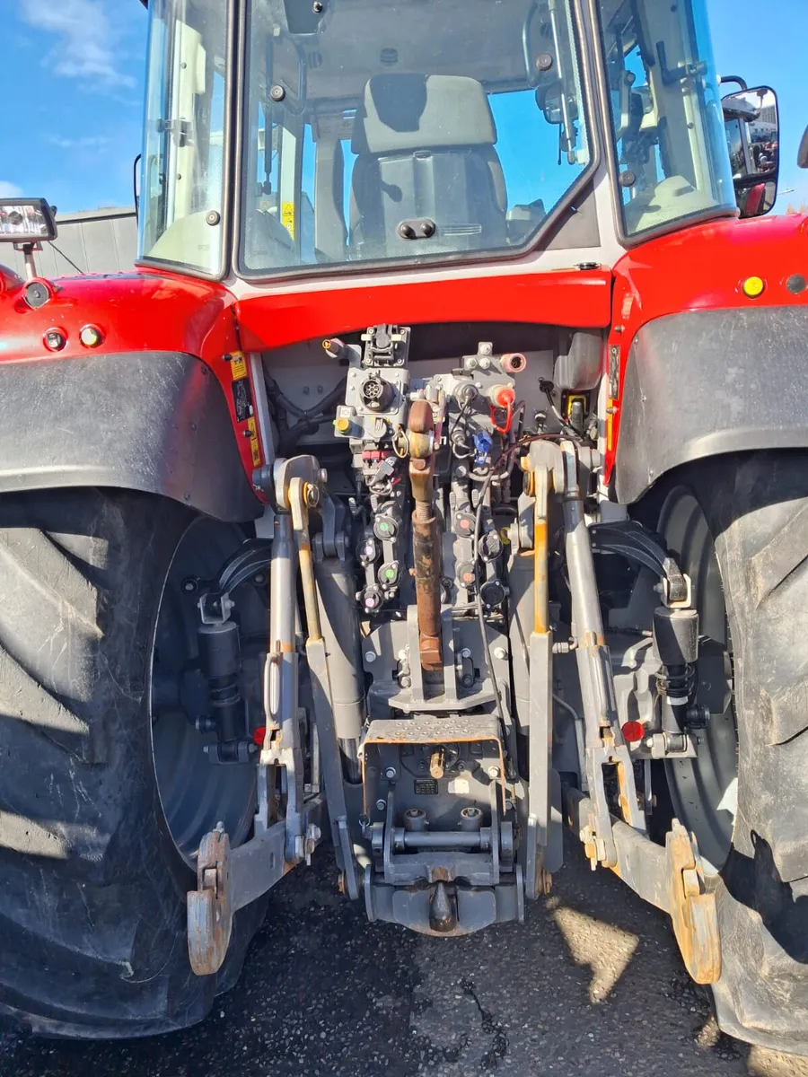 Massey Ferguson 7S.180 4WD Tractor - Image 4