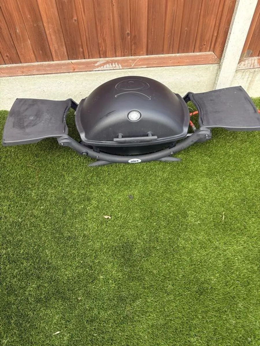 BBQ Webber Gas - Image 1